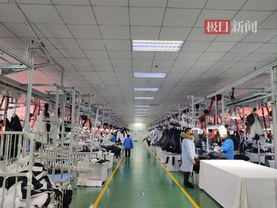 湖北潜江冬装产销两旺，电缆企业协同发展