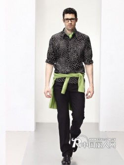 曼茨帛男装新款上市，商务休闲新风尚尽在丽人服装网